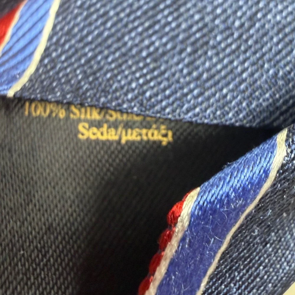 Brooks Brothers Mens Silk Repp Stripe Tie Navy Blue Red Made USA Italian Fabric